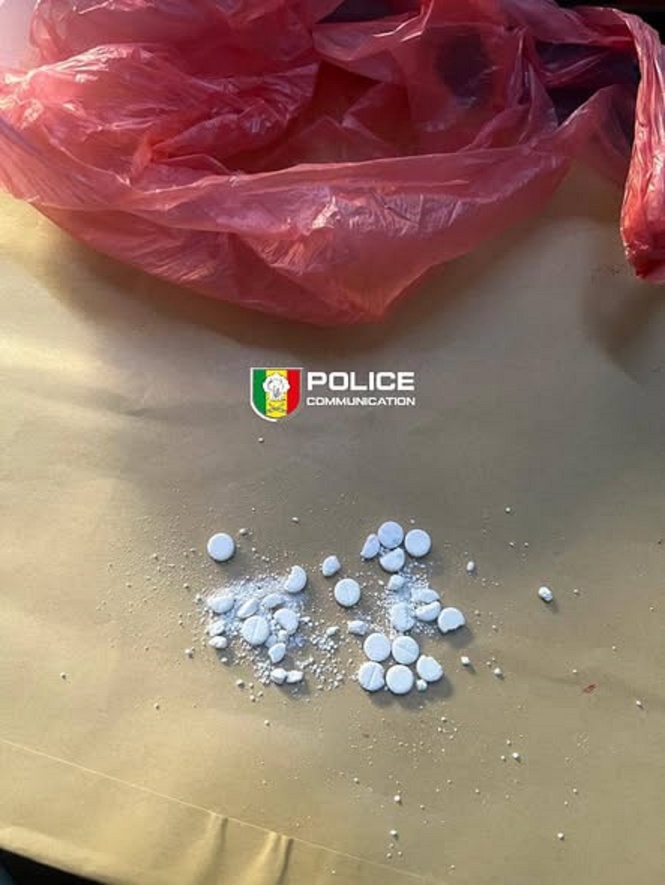 PREMIERE SAISIE DE CARFENTANIL AU SENEGAL : Une substance 100 fois plus puissant que le Fentanyl PREMIERE SAISIE DE CARFENTANIL AU SENEGAL : Une substance 100 fois plus puissant que le Fentanyl