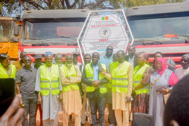 SEBIKOTANE : Lancement des travaux de pavage dans le quartier de Kip Kip SEBIKOTANE : Lancement des travaux de pavage dans le quartier de Kip Kip
