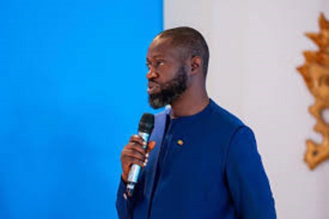 "EX-FUTUR SG DE L’ONU" : Elimane Pouye descend en flamme Macky Sall, le «Sheikh de casablanca» "EX-FUTUR SG DE L’ONU" : Elimane Pouye descend en flamme Macky Sall, le «Sheikh de casablanca»