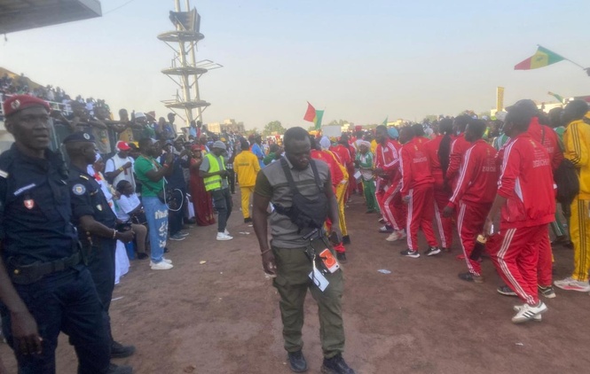 Interné à Thiaroye, comment Azoura Fall s'est-il retrouvé au stade de Mbour ? Interné à Thiaroye, comment Azoura Fall s'est-il retrouvé au stade de Mbour ?