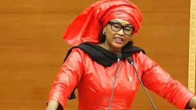 FONDATION «SENEGAL SOLIDAIRE» : Maïmoina Bousso dit ses 4 vérités aux premières dames FONDATION «SENEGAL SOLIDAIRE» : Maïmoina Bousso dit ses 4 vérités aux premières dames