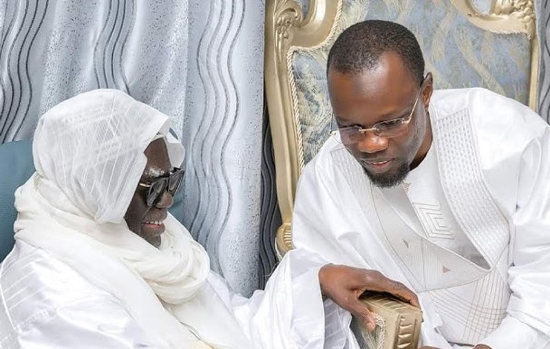  Touba : Ousmane Sonko reçu par le khalife général des Mourides