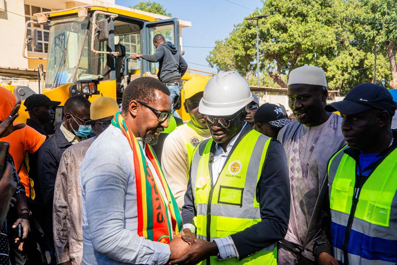 THIES SUR LES RAILS DE LA MODERNISATION : Dr Babacar Diop, le philosophe-maire qui fait rêver sa cité