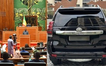 VOITURES DES DEPUTES : La Commission de contrôle et comptabilité salue la clarté et de la rigueur de la procédure