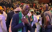 CONGRES DE TAXAWU SENEGAL : Khalifa Sall prend un nouveau cap, tance le régime et tend la main aux socialistes